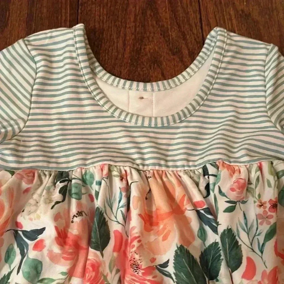 Cheeky Plum Dress/Top Eyelet On Hem Of Dress & Pockets Size 3T - Picture 3 of 9